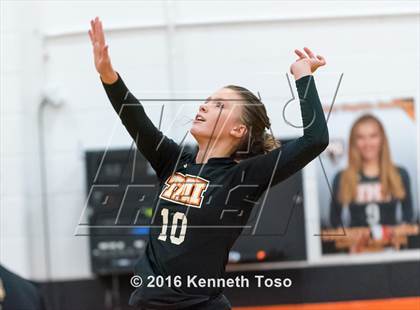 Thumbnail 3 in Providence Catholic @ TMI-Episcopal photogallery.