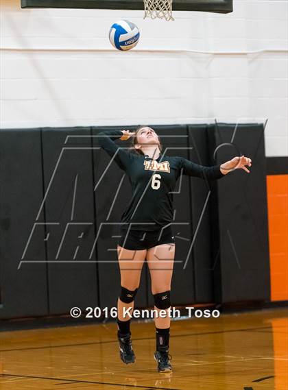 Thumbnail 2 in Providence Catholic @ TMI-Episcopal photogallery.
