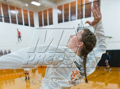 Thumbnail 2 in Providence Catholic @ TMI-Episcopal photogallery.