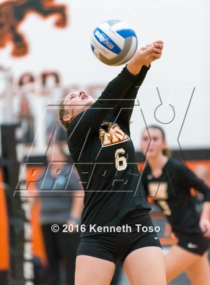 Thumbnail 1 in Providence Catholic @ TMI-Episcopal photogallery.