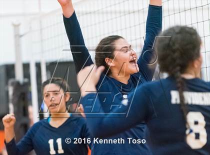 Thumbnail 1 in Providence Catholic @ TMI-Episcopal photogallery.