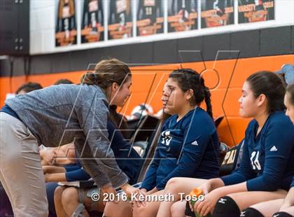 Thumbnail 2 in Providence Catholic @ TMI-Episcopal photogallery.