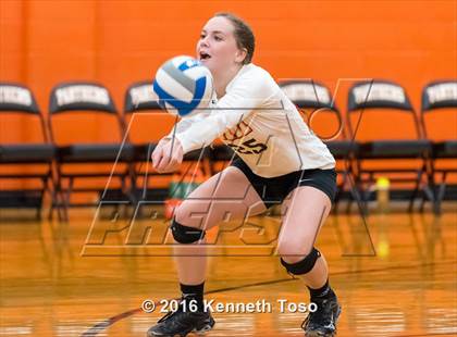 Thumbnail 2 in Providence Catholic @ TMI-Episcopal photogallery.