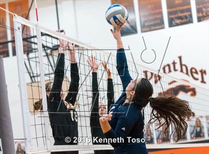 Thumbnail 1 in Providence Catholic @ TMI-Episcopal photogallery.