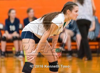 Thumbnail 2 in Providence Catholic @ TMI-Episcopal photogallery.