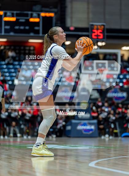Thumbnail 3 in CHEROKEE BLUFF vs. BALDWIN (GHSA 3A FINALS) photogallery.
