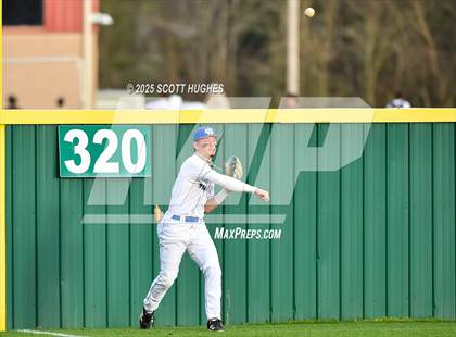 Thumbnail 3 in Gallatin @ Wilson Central photogallery.