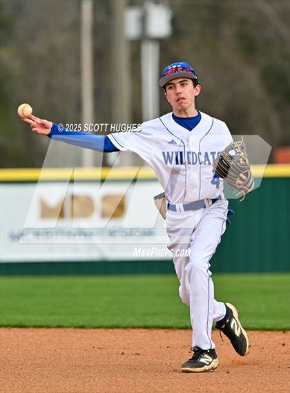 Thumbnail 3 in Gallatin @ Wilson Central photogallery.