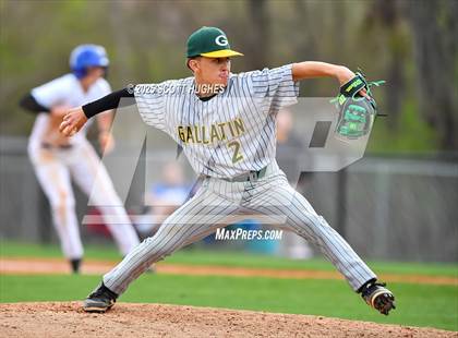 Thumbnail 3 in Gallatin @ Wilson Central photogallery.