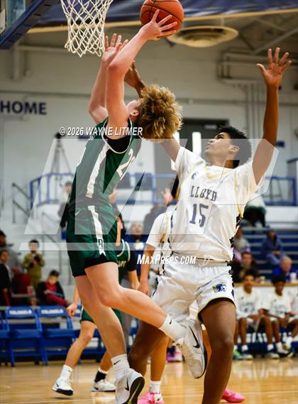 Thumbnail 2 in FR: Bishop Brossart vs Lloyd Memorial photogallery.