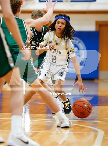 Thumbnail 3 in FR: Bishop Brossart vs Lloyd Memorial photogallery.