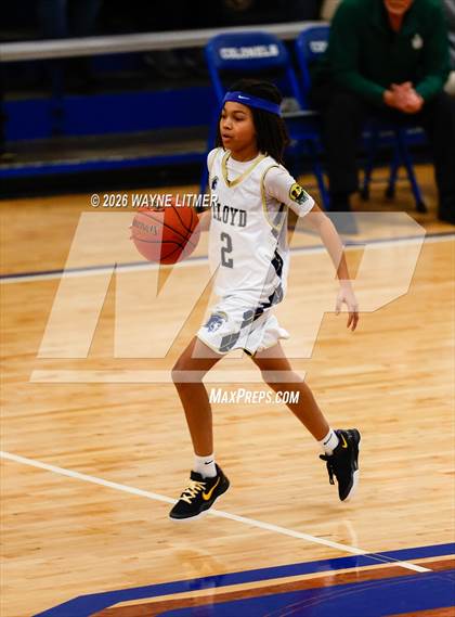 Thumbnail 3 in FR: Bishop Brossart vs Lloyd Memorial photogallery.