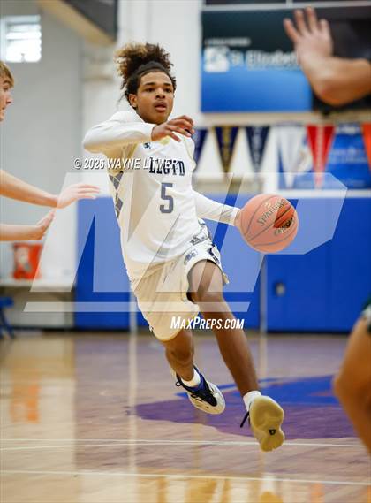 Thumbnail 3 in FR: Bishop Brossart vs Lloyd Memorial photogallery.