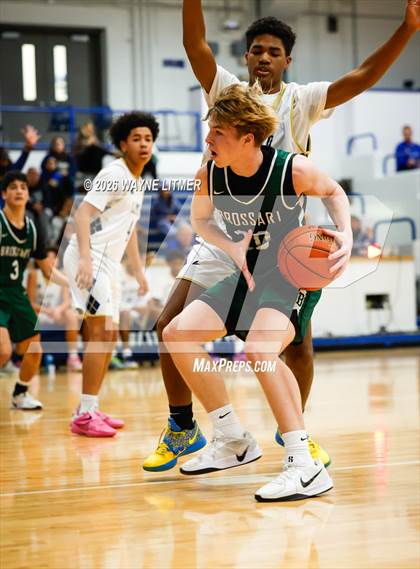 Thumbnail 2 in FR: Bishop Brossart vs Lloyd Memorial photogallery.