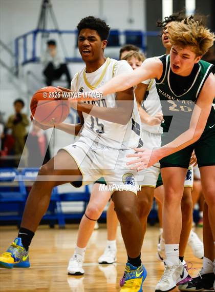 Thumbnail 1 in FR: Bishop Brossart vs Lloyd Memorial photogallery.