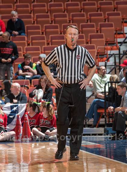 Thumbnail 1 in Cromwell vs. Notre Dame-Fairfield (CIAC Class M Final) photogallery.