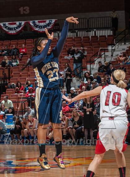 Thumbnail 1 in Cromwell vs. Notre Dame-Fairfield (CIAC Class M Final) photogallery.