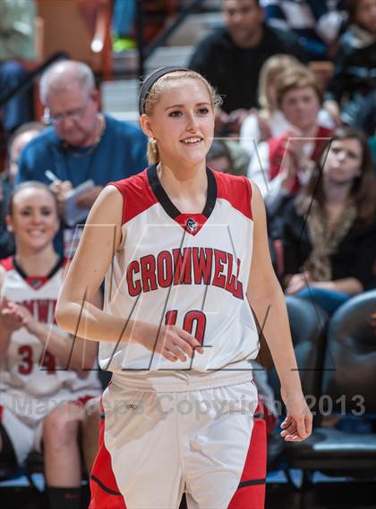 Thumbnail 2 in Cromwell vs. Notre Dame-Fairfield (CIAC Class M Final) photogallery.