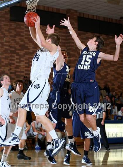 Thumbnail 2 in Notre Dame vs. Loyola photogallery.