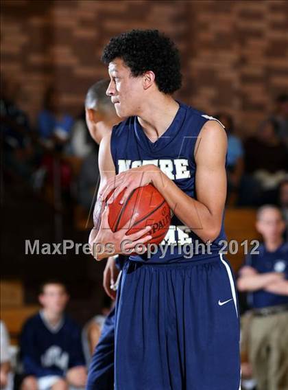 Thumbnail 1 in Notre Dame vs. Loyola photogallery.