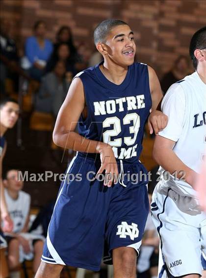 Thumbnail 3 in Notre Dame vs. Loyola photogallery.