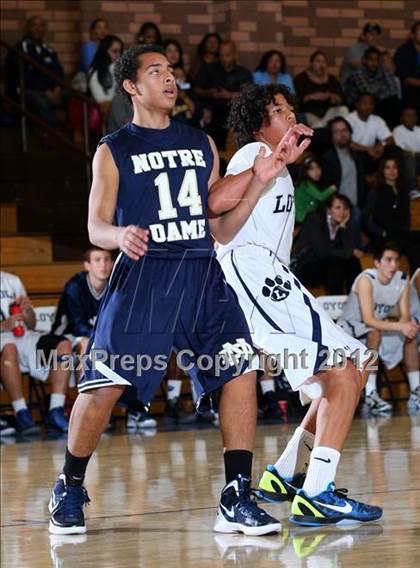 Thumbnail 1 in Notre Dame vs. Loyola photogallery.