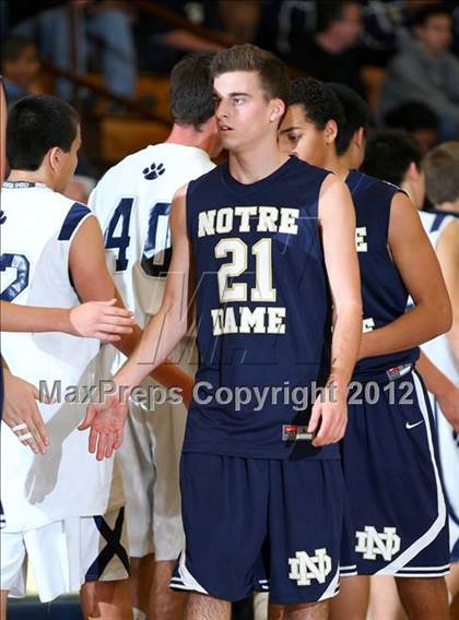 Thumbnail 1 in Notre Dame vs. Loyola photogallery.