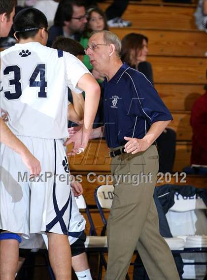 Thumbnail 1 in Notre Dame vs. Loyola photogallery.