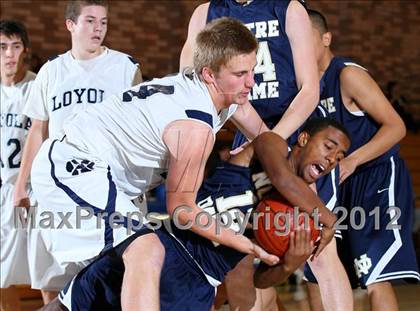 Thumbnail 1 in Notre Dame vs. Loyola photogallery.