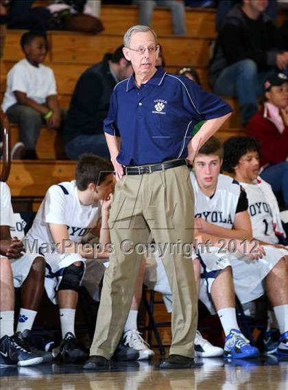 Thumbnail 1 in Notre Dame vs. Loyola photogallery.
