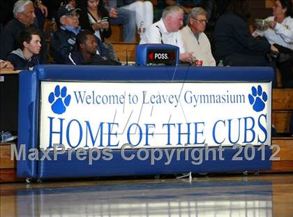 Thumbnail 2 in Notre Dame vs. Loyola photogallery.