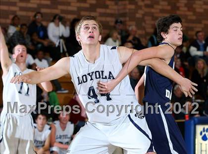 Thumbnail 1 in Notre Dame vs. Loyola photogallery.