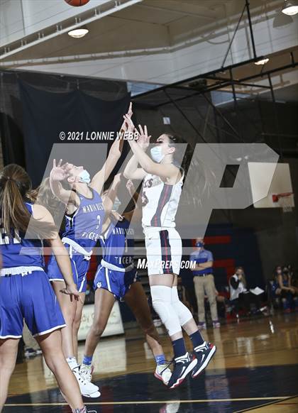 Thumbnail 1 in Maria Regina @ Kennedy Catholic photogallery.