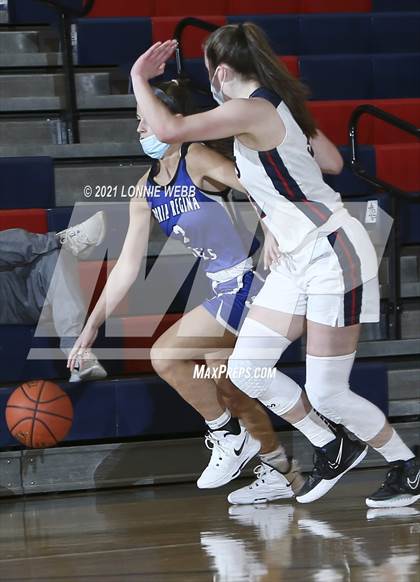 Thumbnail 2 in Maria Regina @ Kennedy Catholic photogallery.