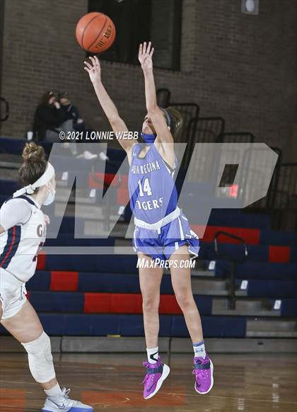 Thumbnail 3 in Maria Regina @ Kennedy Catholic photogallery.
