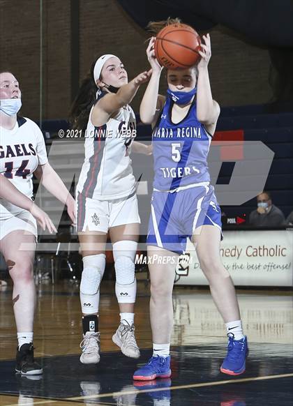Thumbnail 3 in Maria Regina @ Kennedy Catholic photogallery.