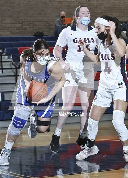 Thumbnail 1 in Maria Regina @ Kennedy Catholic photogallery.