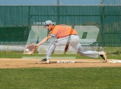 Thumbnail 1 in Lakewood vs. Legend (CHSAA Class 5A Regional Playoff) photogallery.
