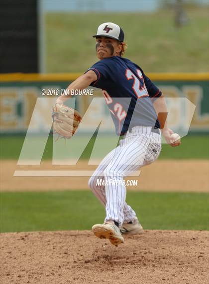Thumbnail 3 in Lakewood vs. Legend (CHSAA Class 5A Regional Playoff) photogallery.