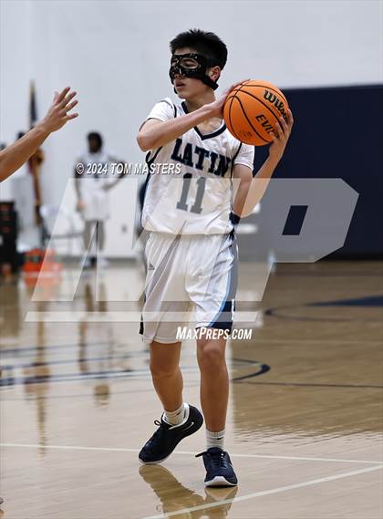 Thumbnail 3 in Charlotte Catholic @ Charlotte Latin photogallery.