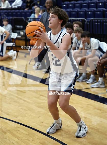 Thumbnail 3 in Charlotte Catholic @ Charlotte Latin photogallery.