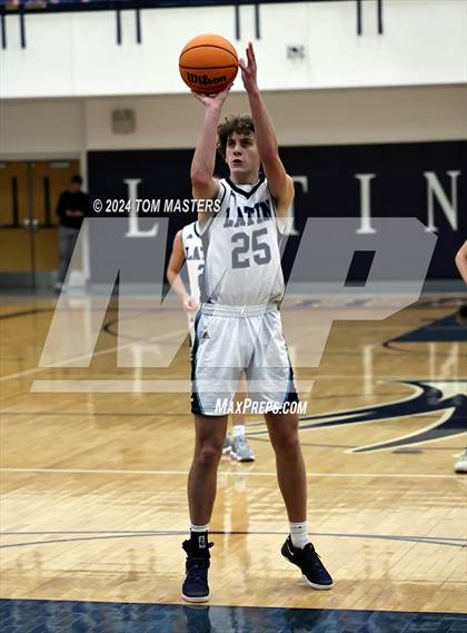 Thumbnail 3 in Charlotte Catholic @ Charlotte Latin photogallery.
