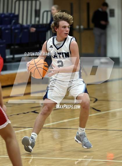 Thumbnail 3 in Charlotte Catholic @ Charlotte Latin photogallery.
