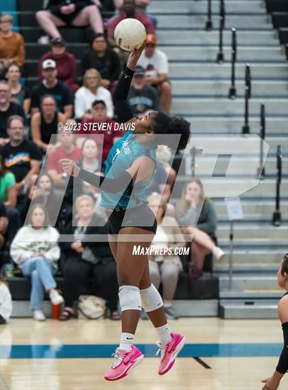 Thumbnail 2 in Salpointe Catholic @ Eastmark (AIA 4A Quarterfinals) photogallery.