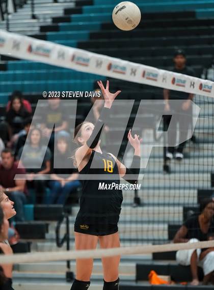 Thumbnail 3 in Salpointe Catholic @ Eastmark (AIA 4A Quarterfinals) photogallery.