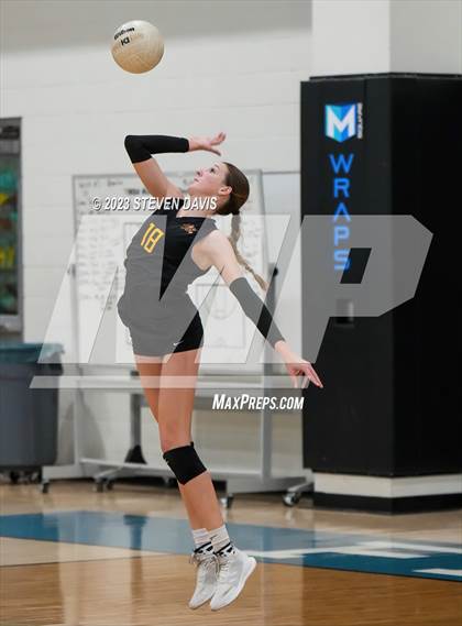 Thumbnail 1 in Salpointe Catholic @ Eastmark (AIA 4A Quarterfinals) photogallery.