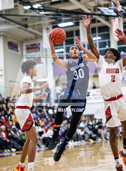 Thumbnail 1 in Centennial vs Millbrook (John Wall Holiday Invitational) photogallery.