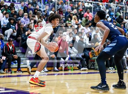 Thumbnail 2 in Centennial vs Millbrook (John Wall Holiday Invitational) photogallery.