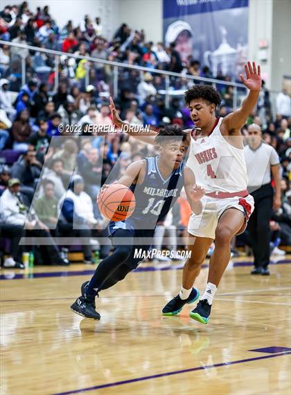 Thumbnail 1 in Centennial vs Millbrook (John Wall Holiday Invitational) photogallery.