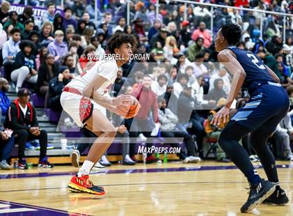 Thumbnail 1 in Centennial vs Millbrook (John Wall Holiday Invitational) photogallery.